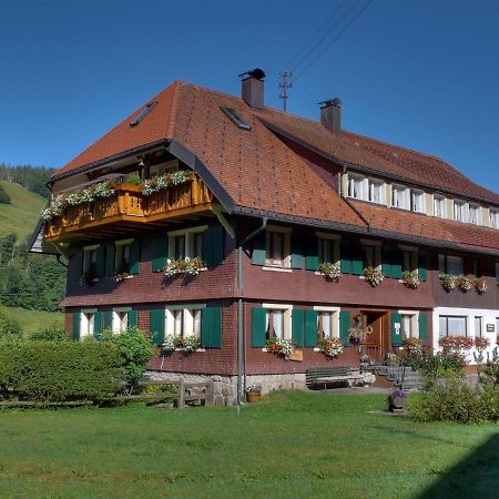 Gaestehaus Kaiser Menzenschwand-Hinterdorf Eksteriør billede
