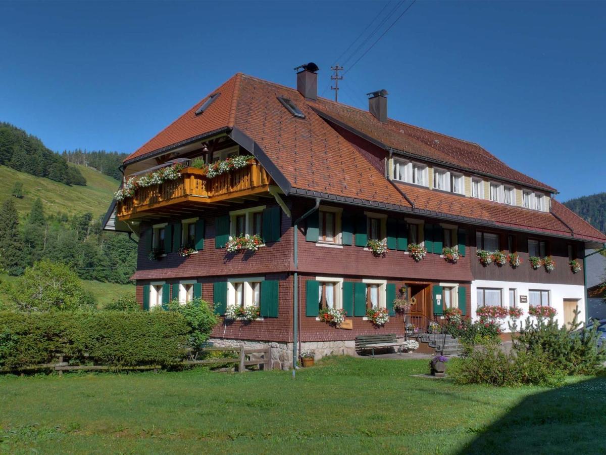 Gaestehaus Kaiser Menzenschwand-Hinterdorf Eksteriør billede