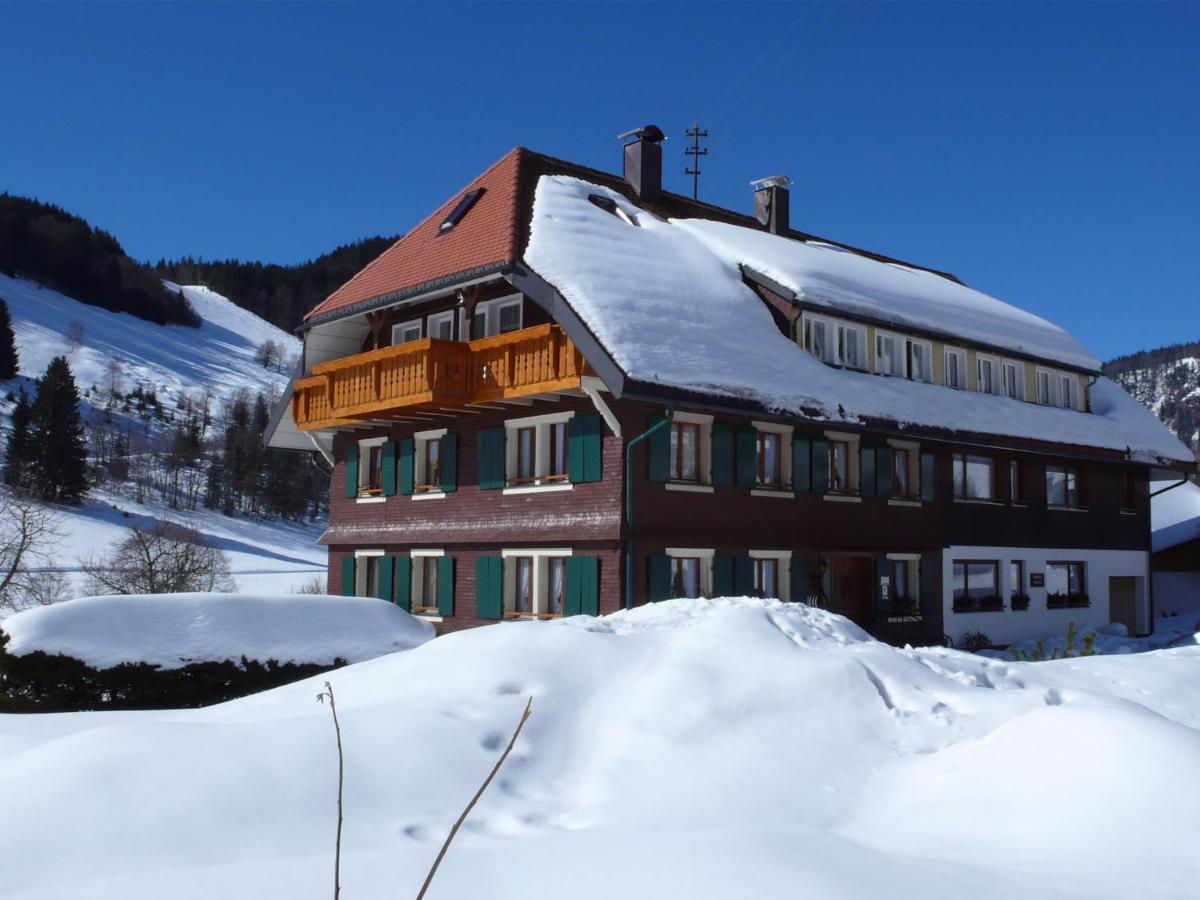 Gaestehaus Kaiser Menzenschwand-Hinterdorf Eksteriør billede